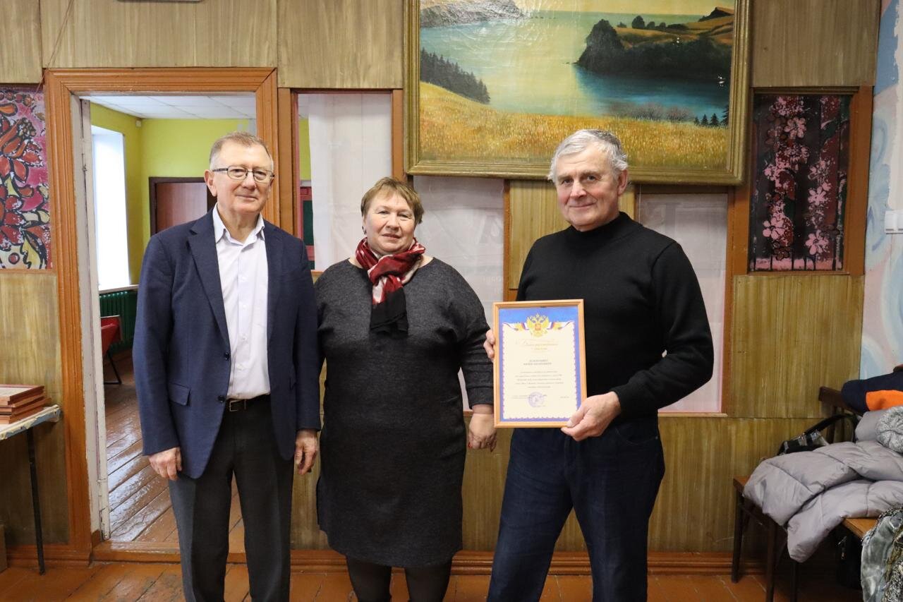 Глава Усманского района Владимир Мазо встретился с жителями села Крутче-Байгора